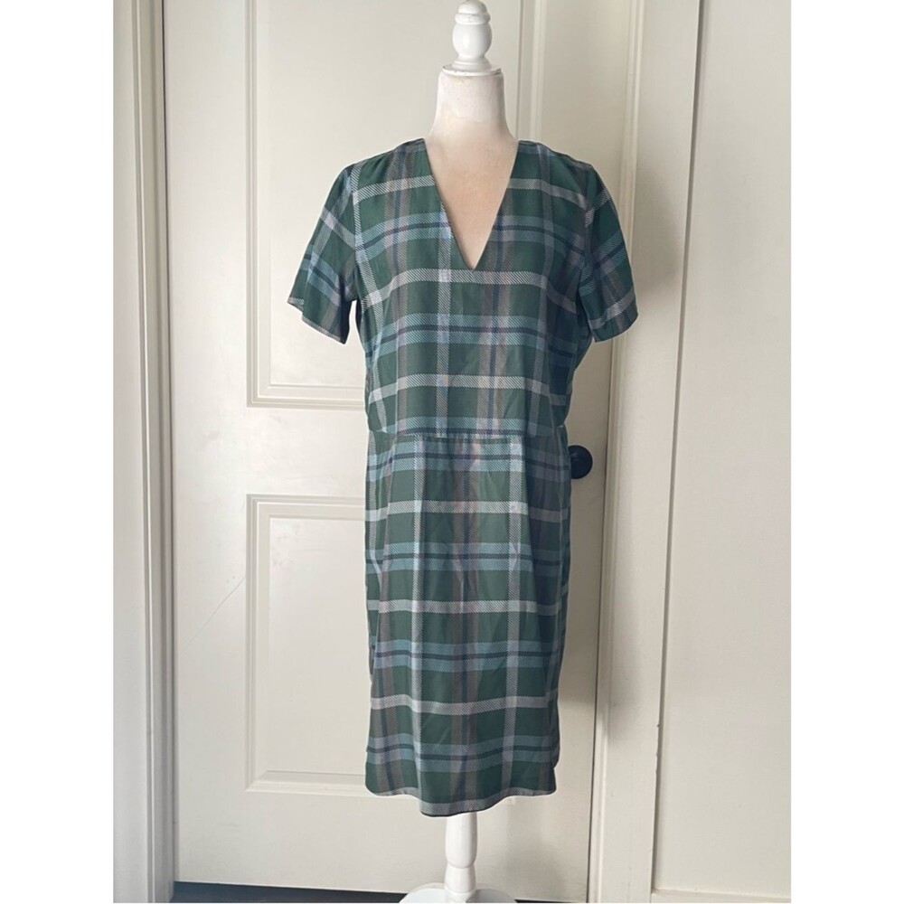& Other Stories 100% Silk back cutout Green Plaid V-Neck Women’s Dress Sz 10